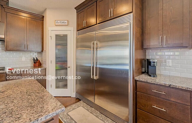 Photo - 5 Bed, 4 Bath / Section 8 Accepted / Available now!