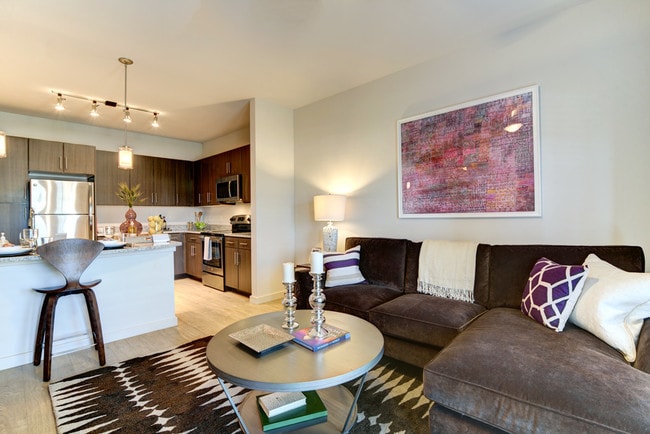 Dalian Monterrey Village apartments — community photo