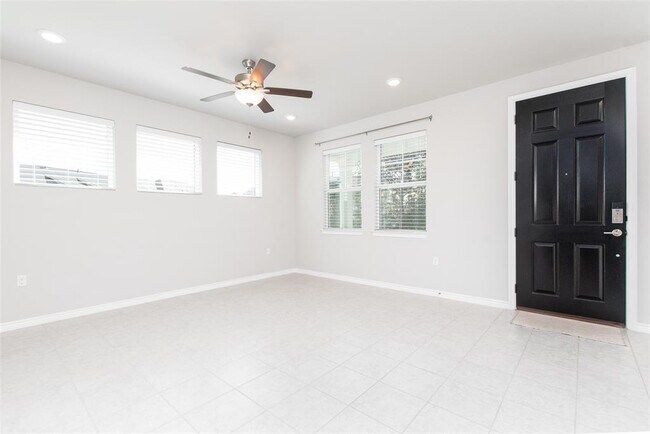 Photo - 121 Lafitte Dr Unit 101