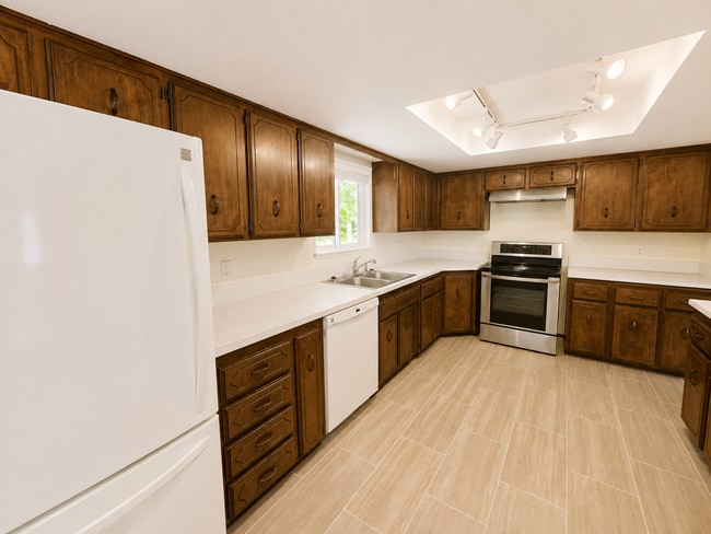 Photo - Must See 3 BED/2 Bath Rambler in Yelm Available 8/10/26! Close to JBLM!!!
