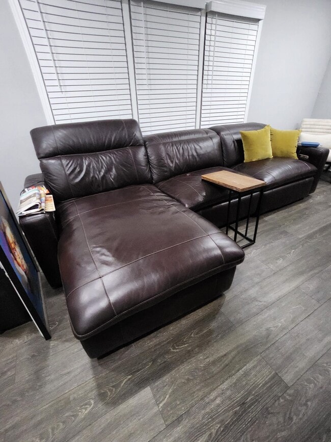 Photo - 2855 Foxlair Trl