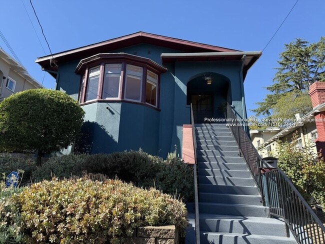 Photo - 2951 Madera Ave