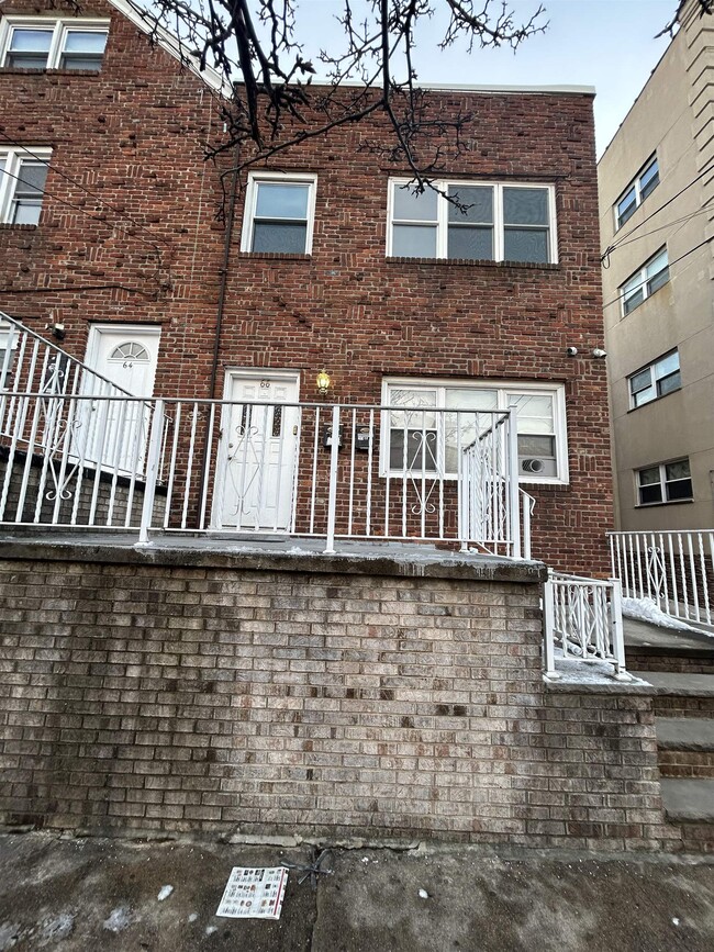 Photo - 66 W 25th St Unidad 2 Rental