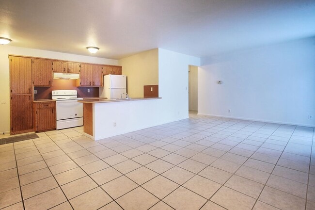 Building Photo - Two Bedroom - Ground Floor - Attached Garage Unit 2743