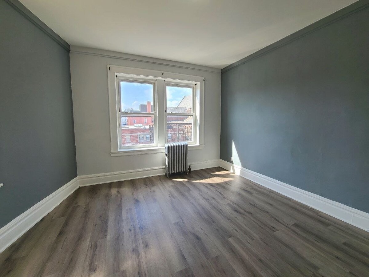 Photo - 684 Summer Ave Unidad 9