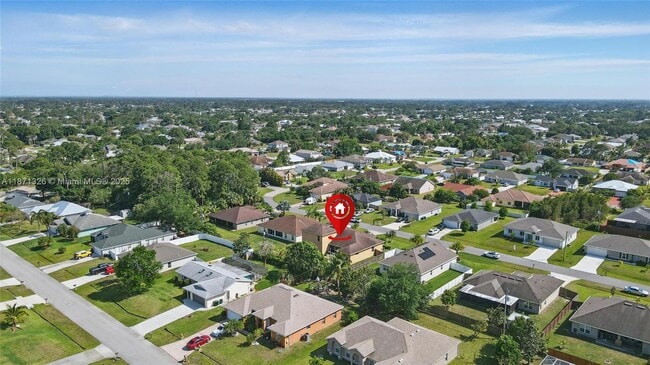 Photo - 1425 SW Oriole Ln