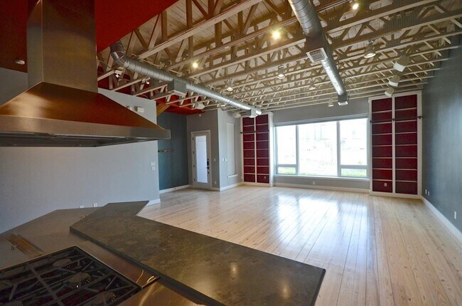 Building Photo - 1324 Taft St