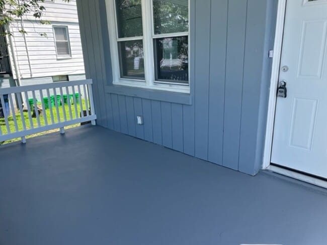 Photo - 234 Fisher Ave Unidad Front House