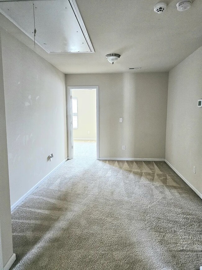 500 Knothole Ln