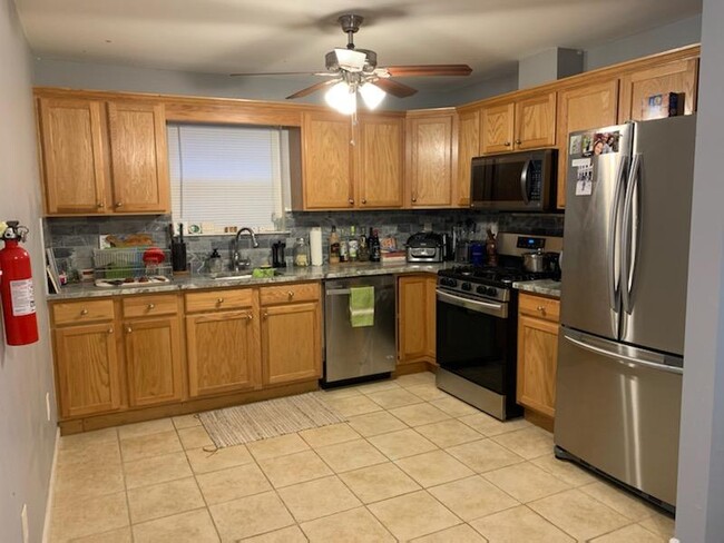 Photo - 39 Lentz Ave Apartments Unit 1