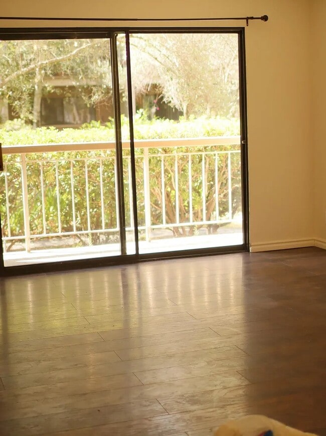 Photo - 490 N Civic Dr Unit 108