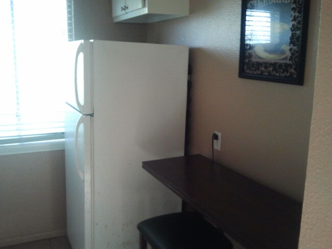 Photo - Ross Point Apartments