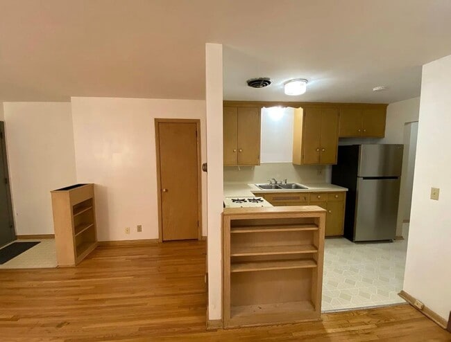 Photo - Beautiful Studio Apartment in Minneapolis - Available 7/24! Unidad 2