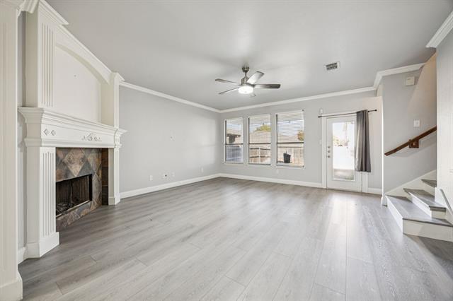 Photo - 813 Lake Forest Trl