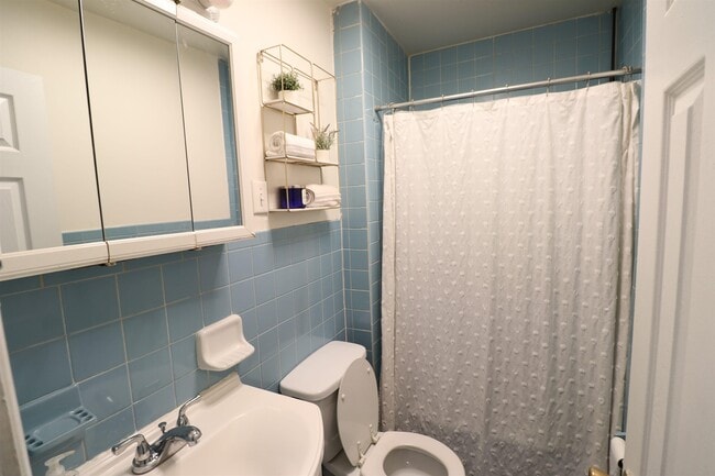 Photo - 202 Bloomfield St Unit 2