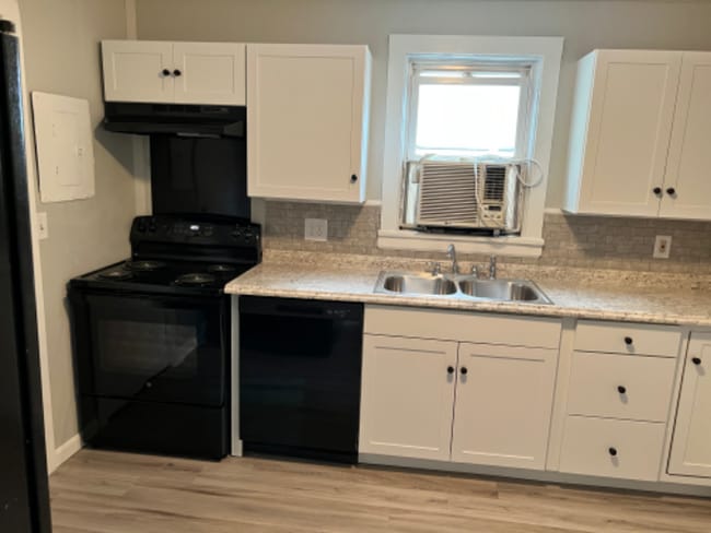 Photo - 224 Harris St