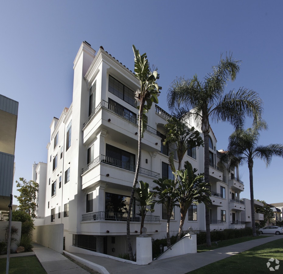 Photo - 11710 Mayfield Ave