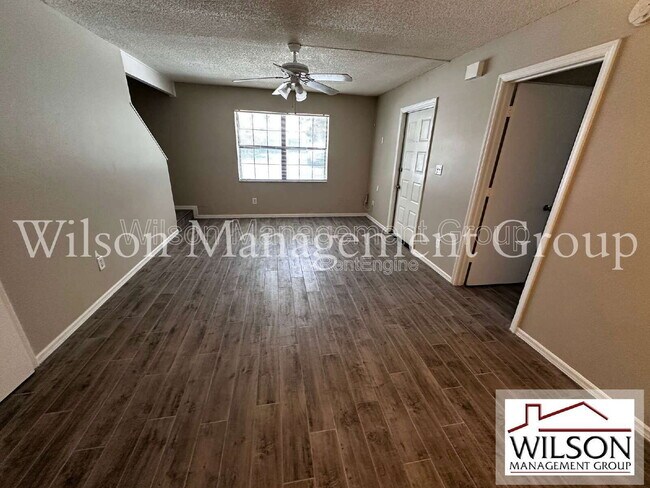 Photo - 500 Yellowwood Ct