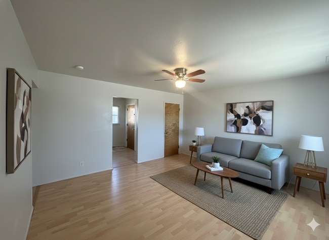 Photo - 3BD/1BA Home with Newly Remodeled Kitchen