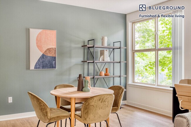 Photo - 11000 NE 10th St Unidad FL2-ID426