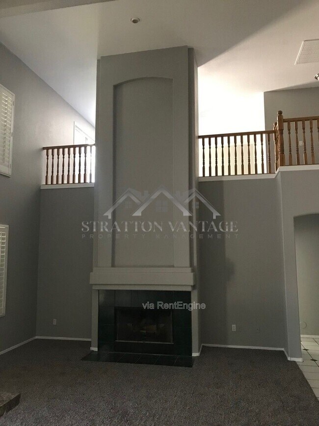 Photo - 4740 E Desert Ln