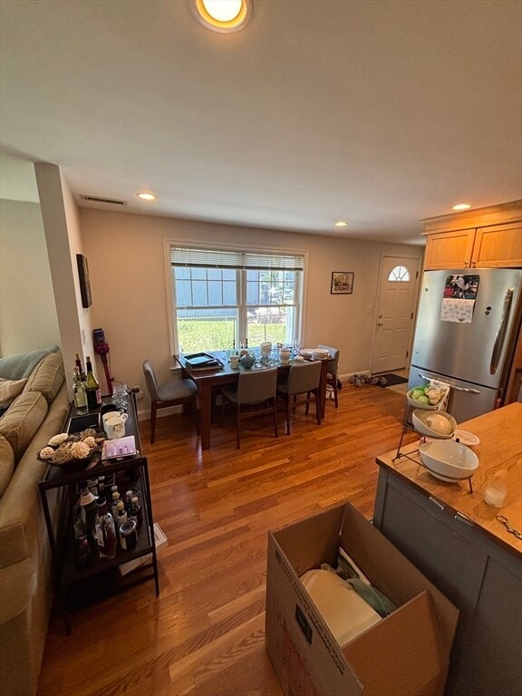 Photo - 453 Windsor St