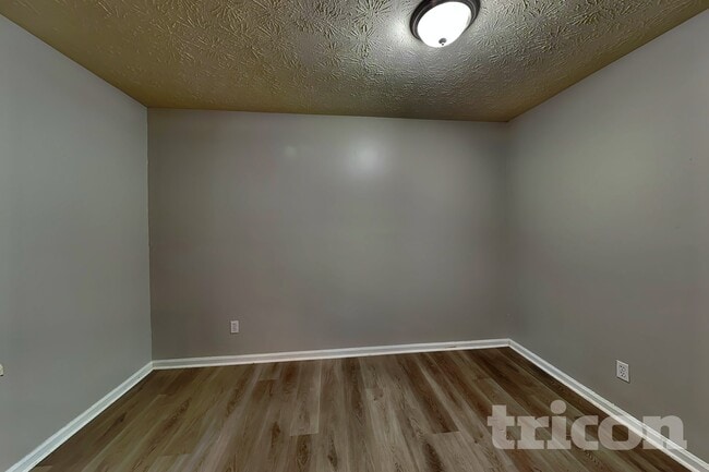 Photo - 2224 Clinchfield Ct