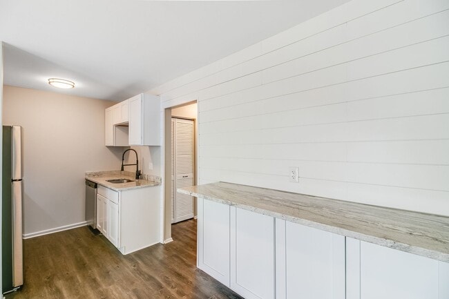 Photo - Altitude Apartments East