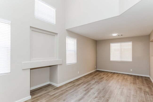 Photo - 111 Willow Dove Ave
