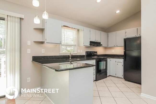 Photo - 7809 Foxwood Dr