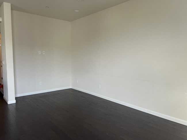 Photo - 18673 McClellan Cir