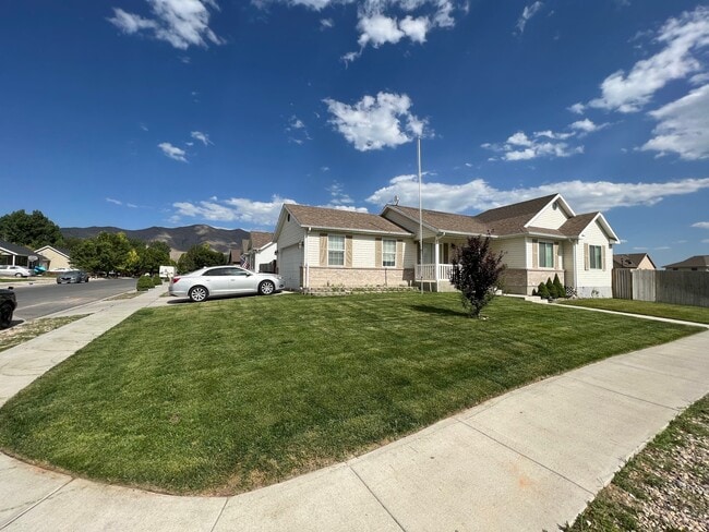 Photo - 3576 N Canary Way