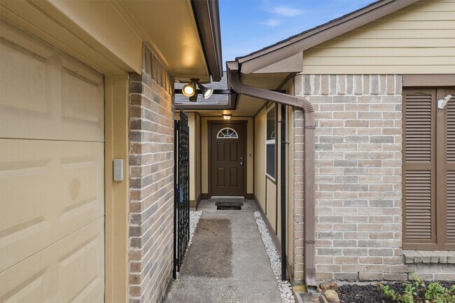 Photo - 7226 Thicket Trail Dr