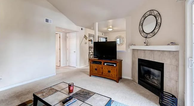 Photo - 1288 Lake Cir