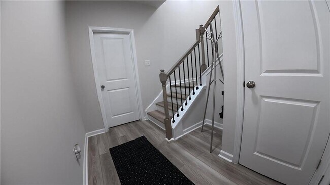 Photo - 320 Cornett Wy