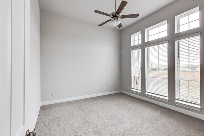 Photo - 1948 Equine Rd