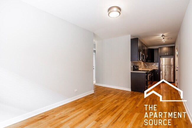 Photo - 2207 W Eastwood Ave Unit 2N