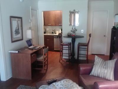 Photo - 2805 Northeast Expy