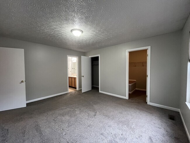 Photo - Charming Home in a Fantastic Location