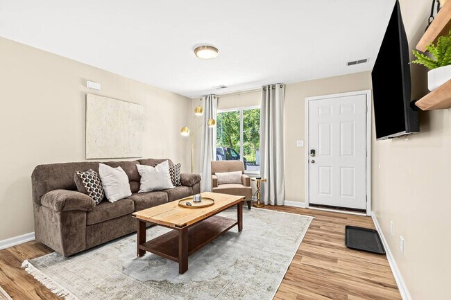 Photo - 27990 Gratiot Ave Unit SI ID1054650P