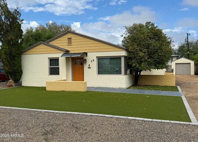 Photo - 58 W Encanto Blvd