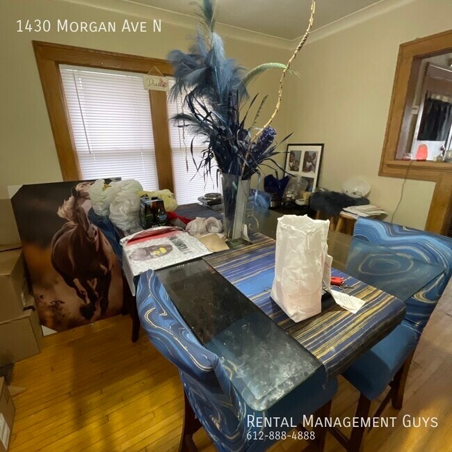 Photo - 1430 N Morgan Ave