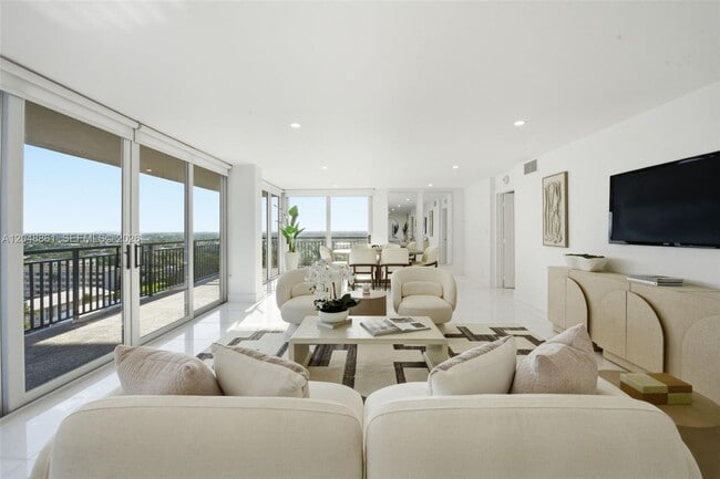 Building Photo - 1180 S Ocean Blvd Unit 12F