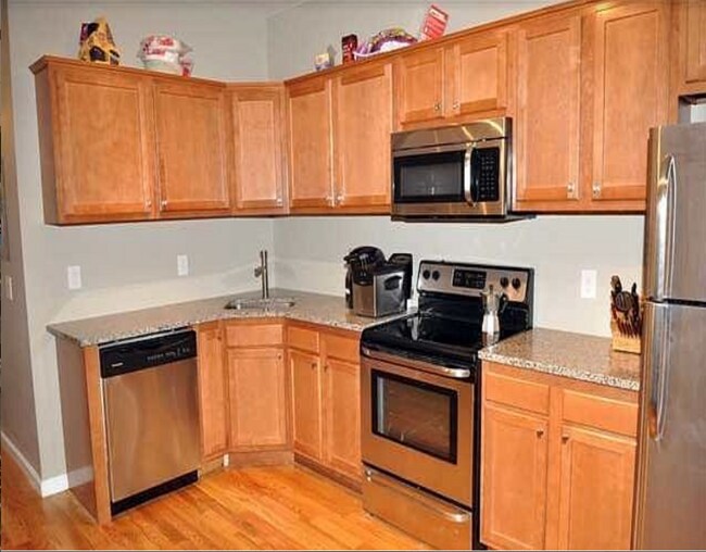 Photo - 178 Western Ave Unidad 3