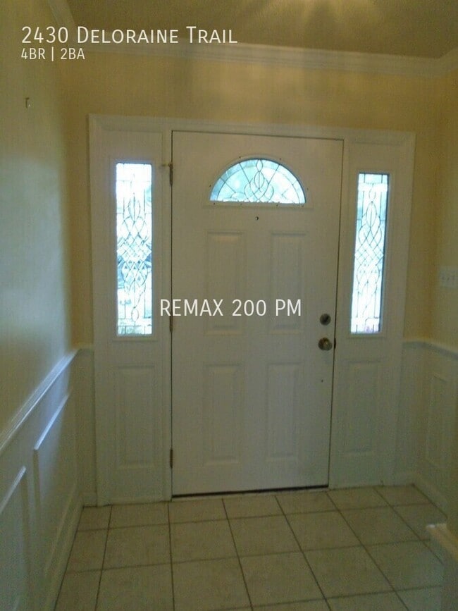 Photo - 2430 Deloraine Trail