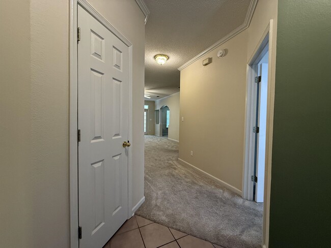 Photo - 1322 Hidden Timbers Pl