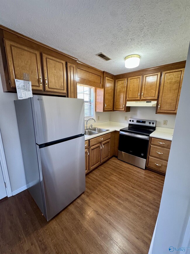 Photo - 508 McClellan St E Unit B