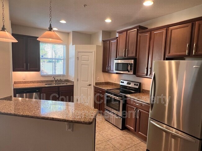 Photo - 4979 Poplopen Ln