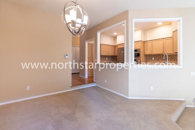 Photo - Lake Oswego First Addition Townhome