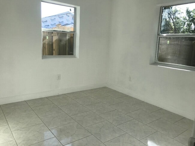 Photo - 3619 E 33rd Ave